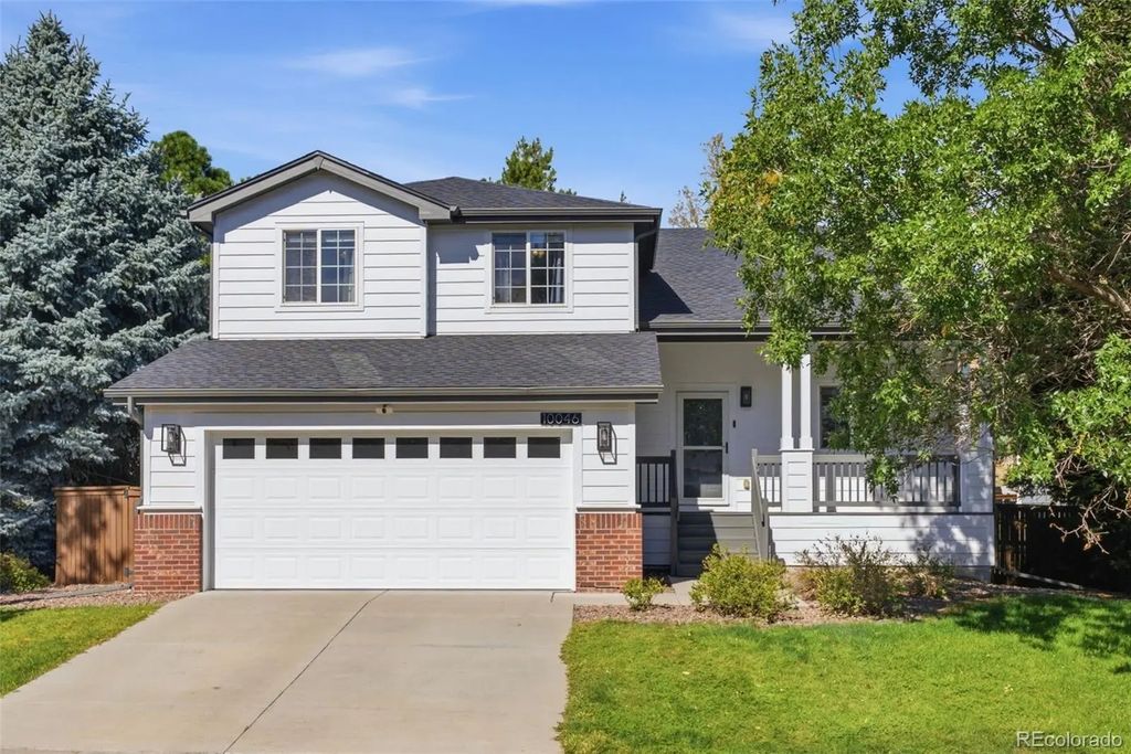 10046 Strathfield Lane, Littleton