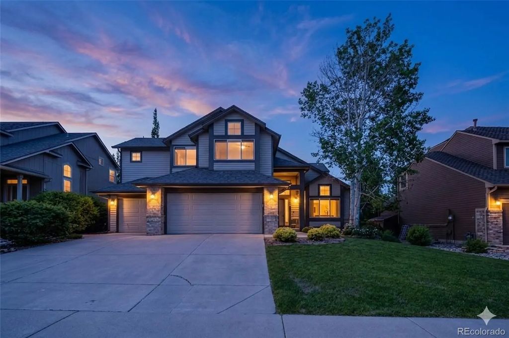 355 Peregrine Circle, Broomfield