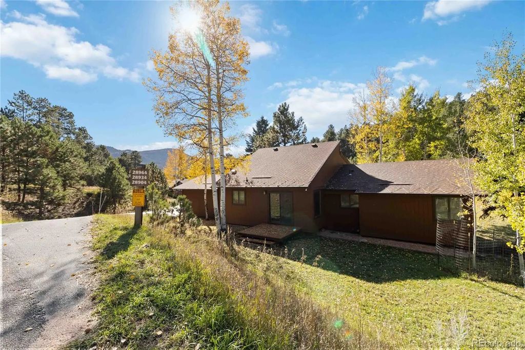 28964 Western Drive, Evergreen