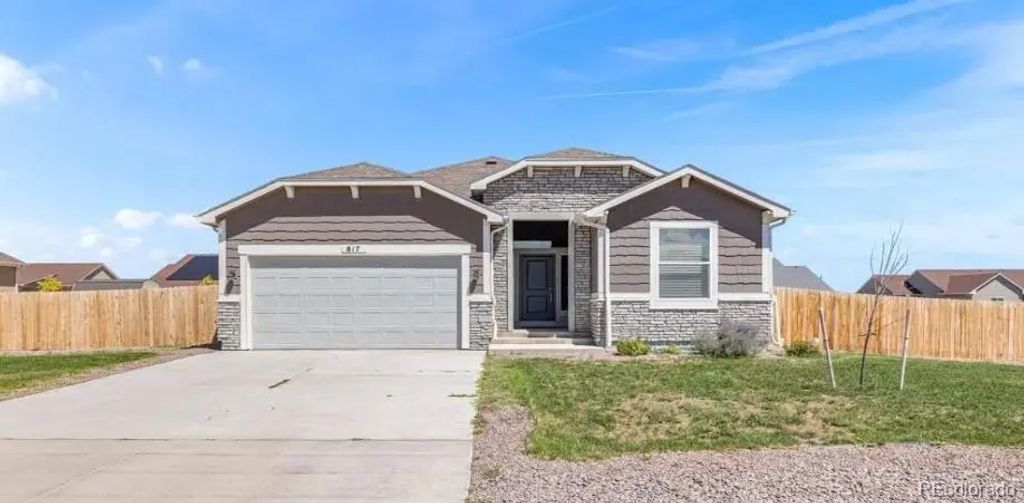 817 E Maybell Drive, Pueblo West