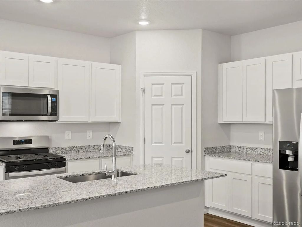 641 96th Avenue Place, Greeley