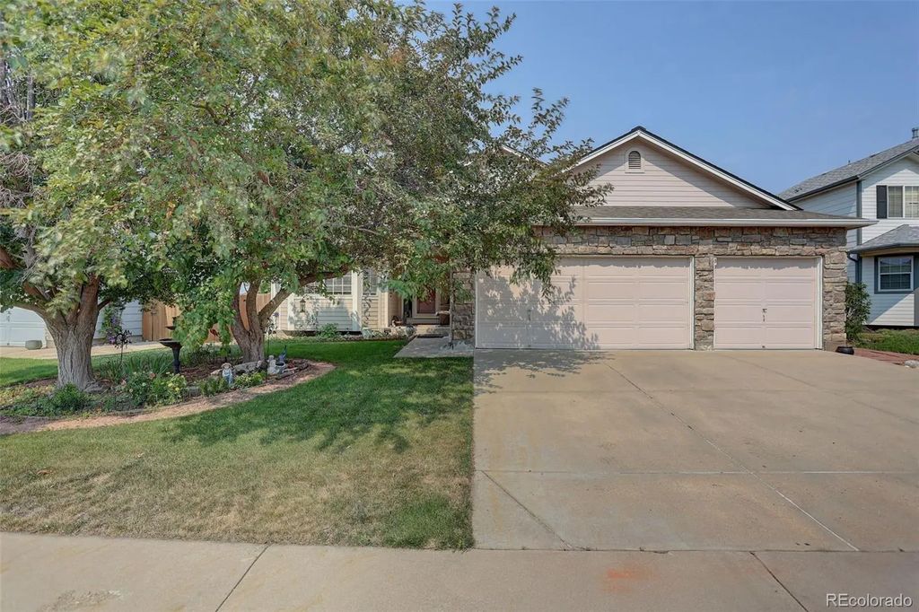 545 Badger Creek Drive, Brighton