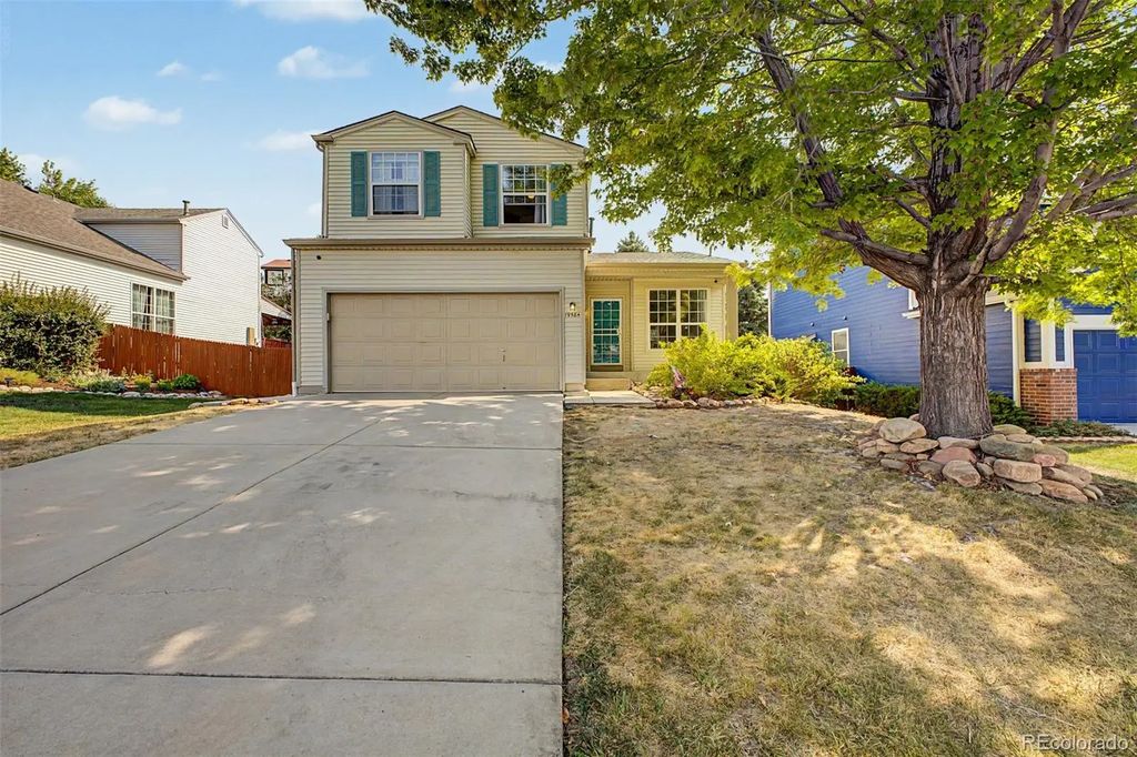 19584 E Ithaca Place, Aurora