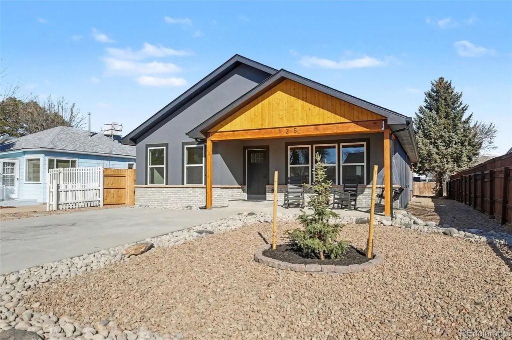 125 6th Street, Dacono