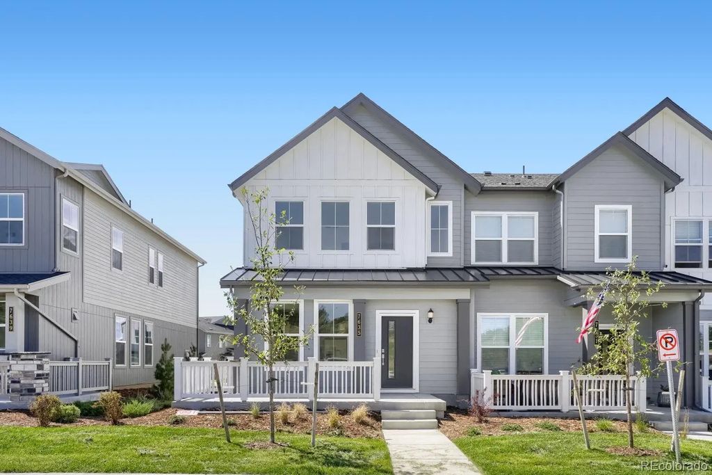7635 S Mobile Way, Centennial