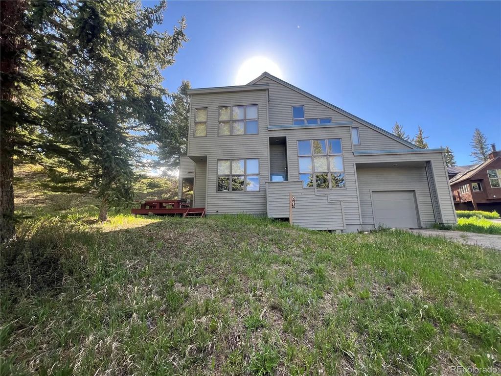 63 Guyot Lane 1, Dillon