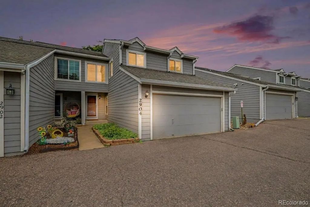 2904 S Scranton Street, Aurora