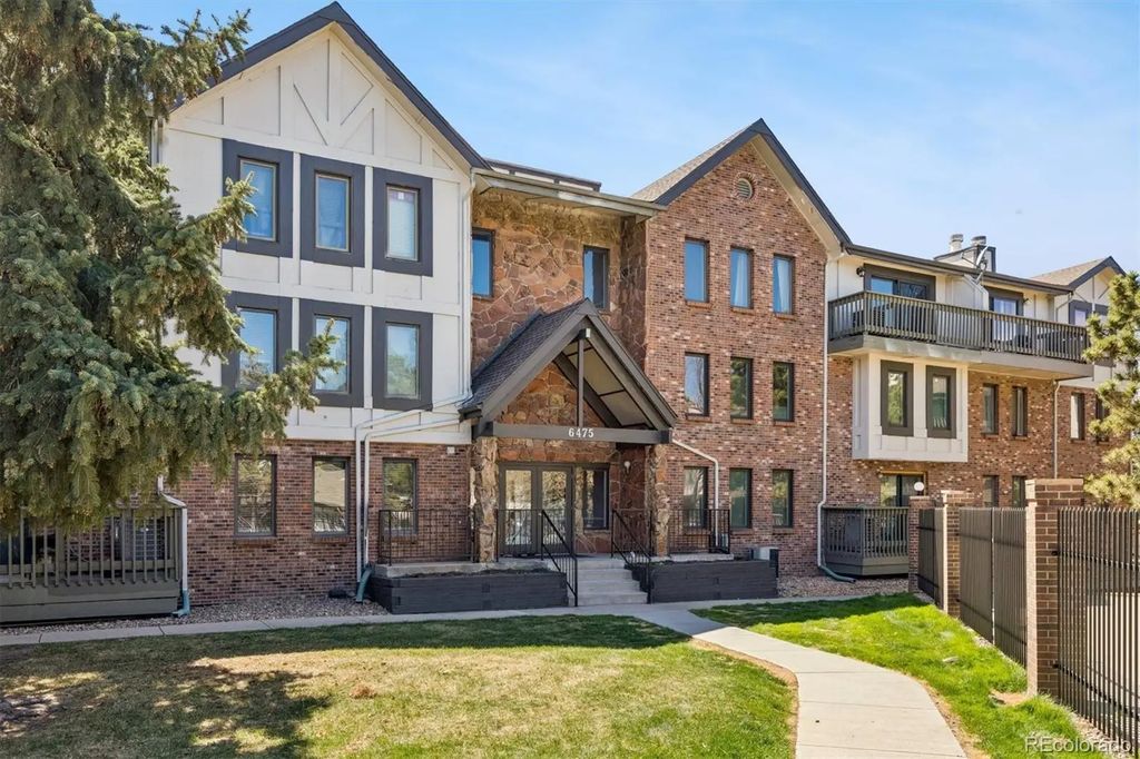 6475 S Dayton Street 106, Englewood