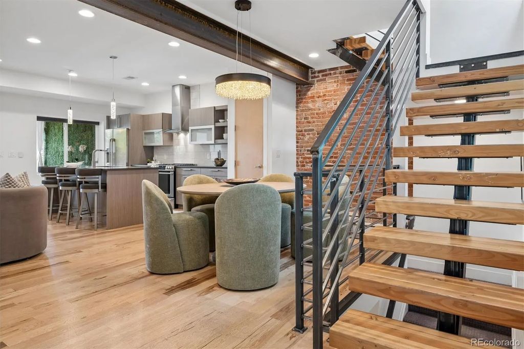 2125 S Grant Street, Denver