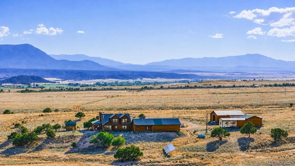 601 County Road 620, Gardner