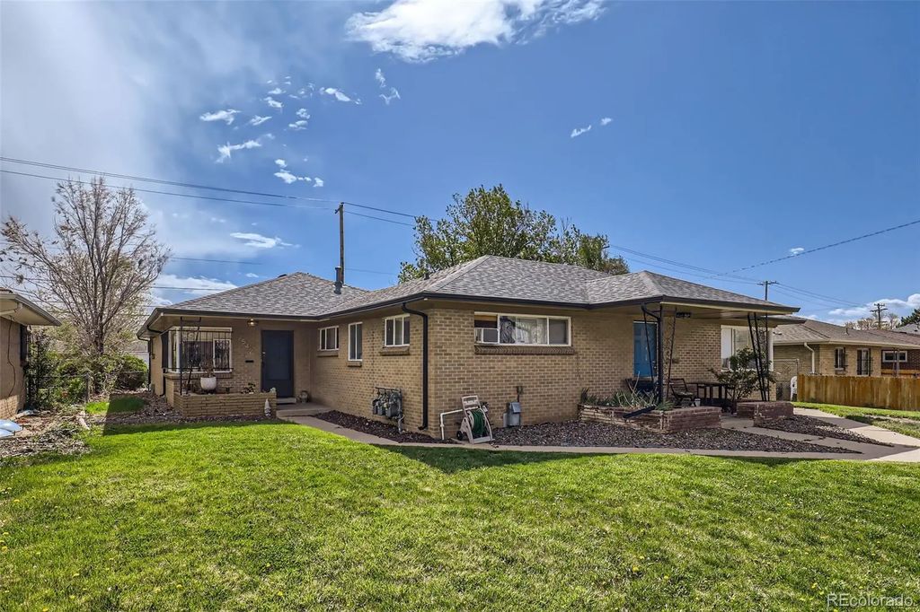3542 Kearney Street, Denver