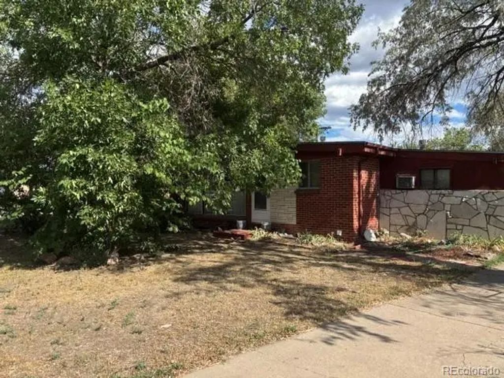 3140 Appleblossom Lane, Westminster