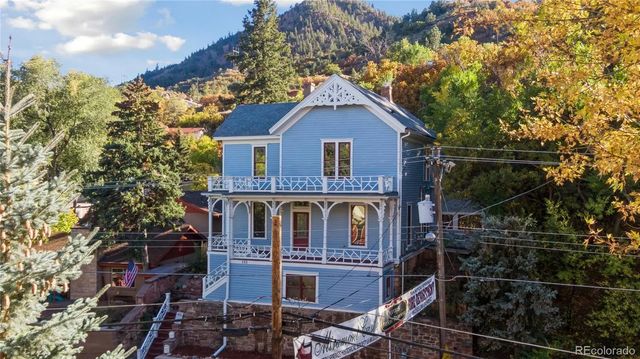 151 Ruxton Avenue, Manitou Springs
