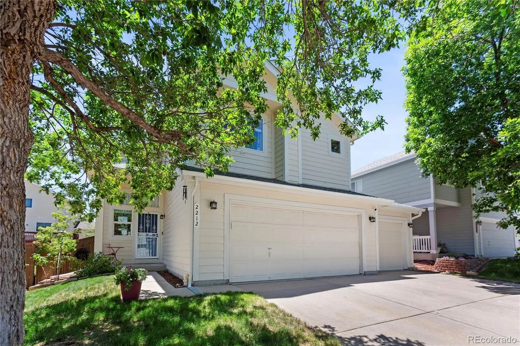 2212 Hyacinth Road, Littleton