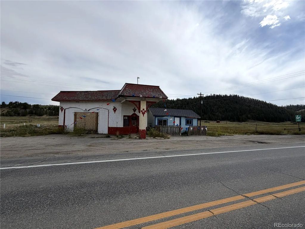 12800 Hwy 24, Hartsel