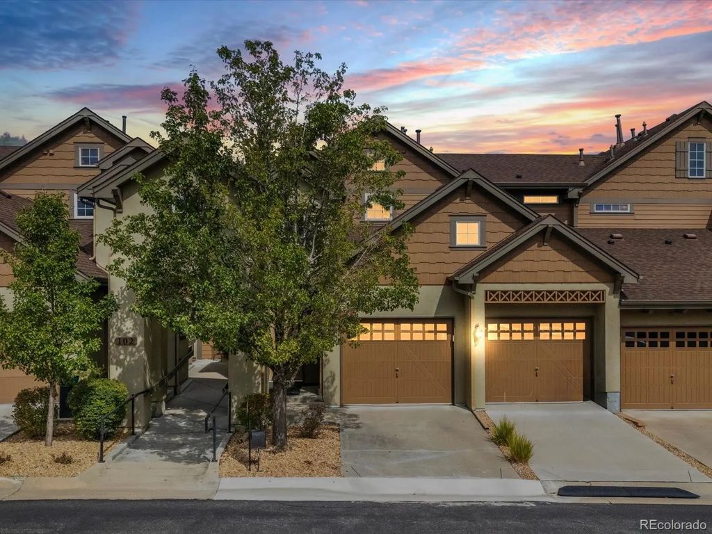 11923 W Long Circle 103, Littleton