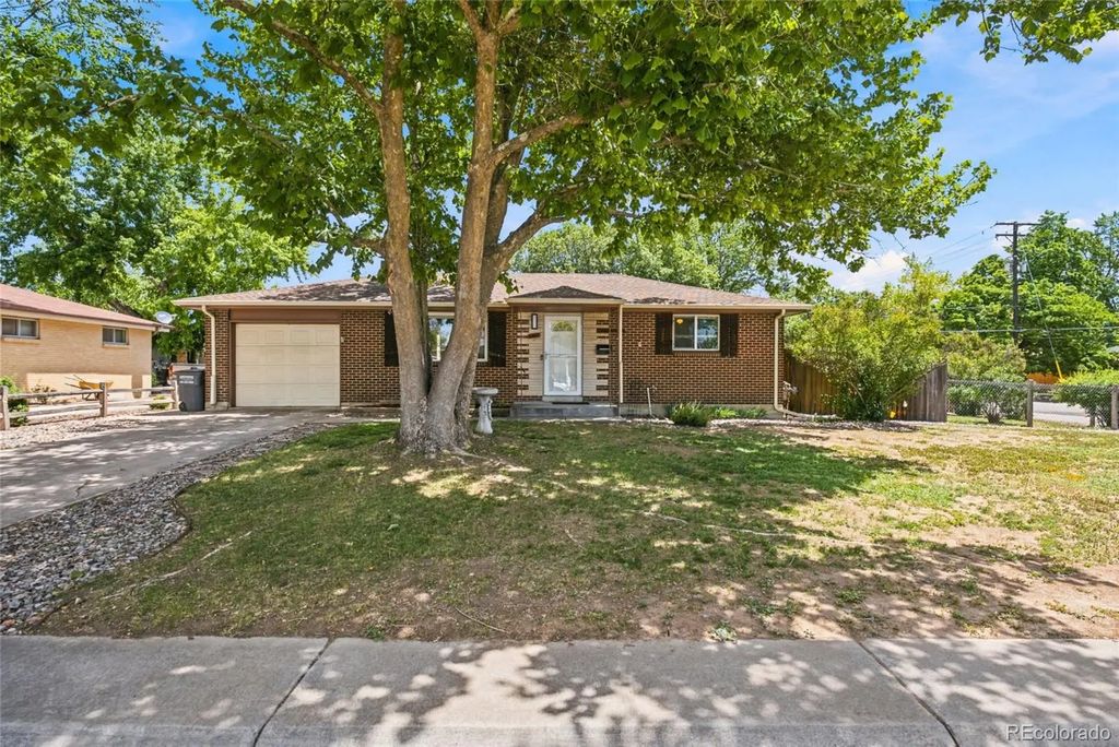 8402 Chase Street, Arvada