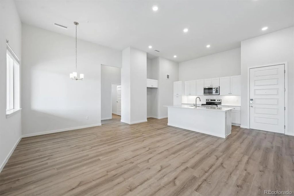 483 Interlocken Boulevard 106, Broomfield