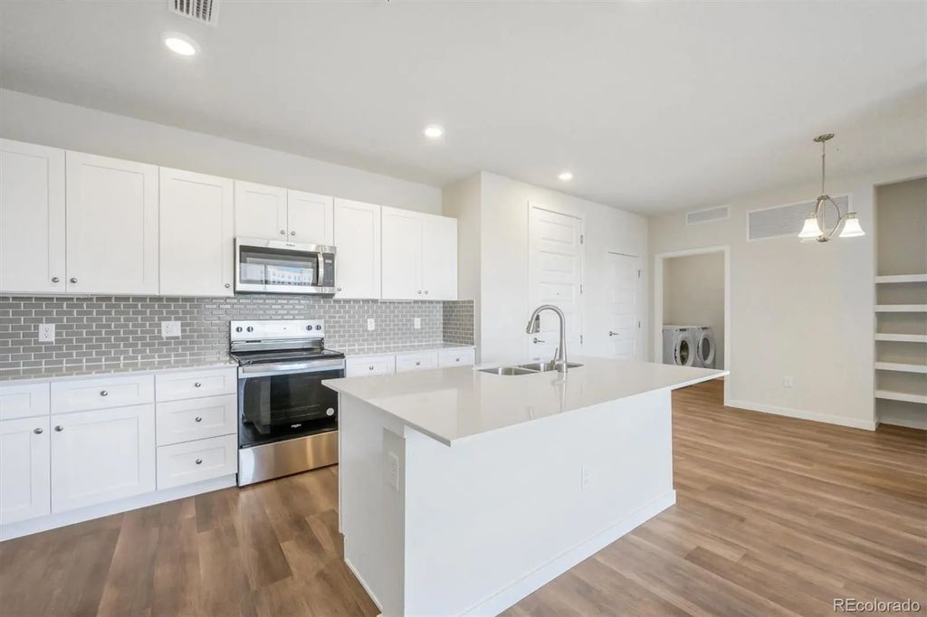 483 Interlocken Boulevard 203, Broomfield