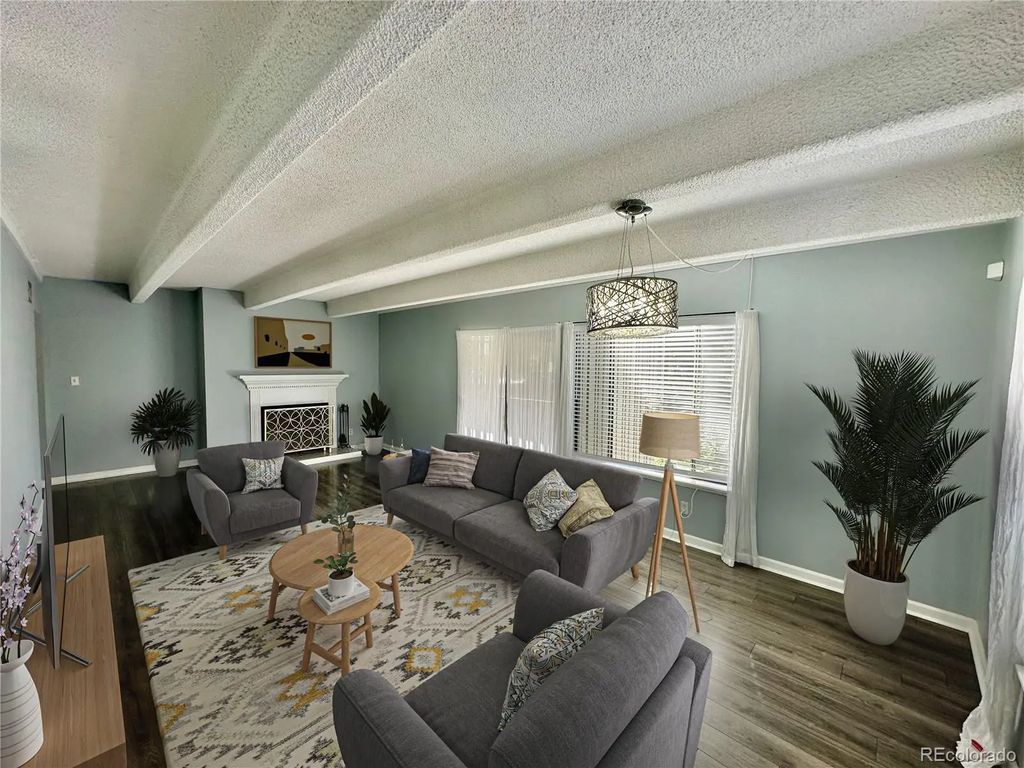 2525 S Dayton Way 1409, Denver