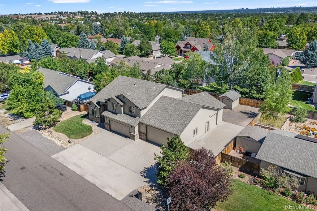 8070 S Estes Street, Littleton