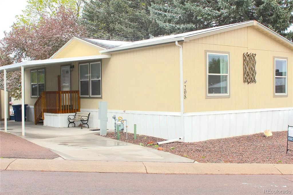 3405 Sinton Road, Colorado Springs