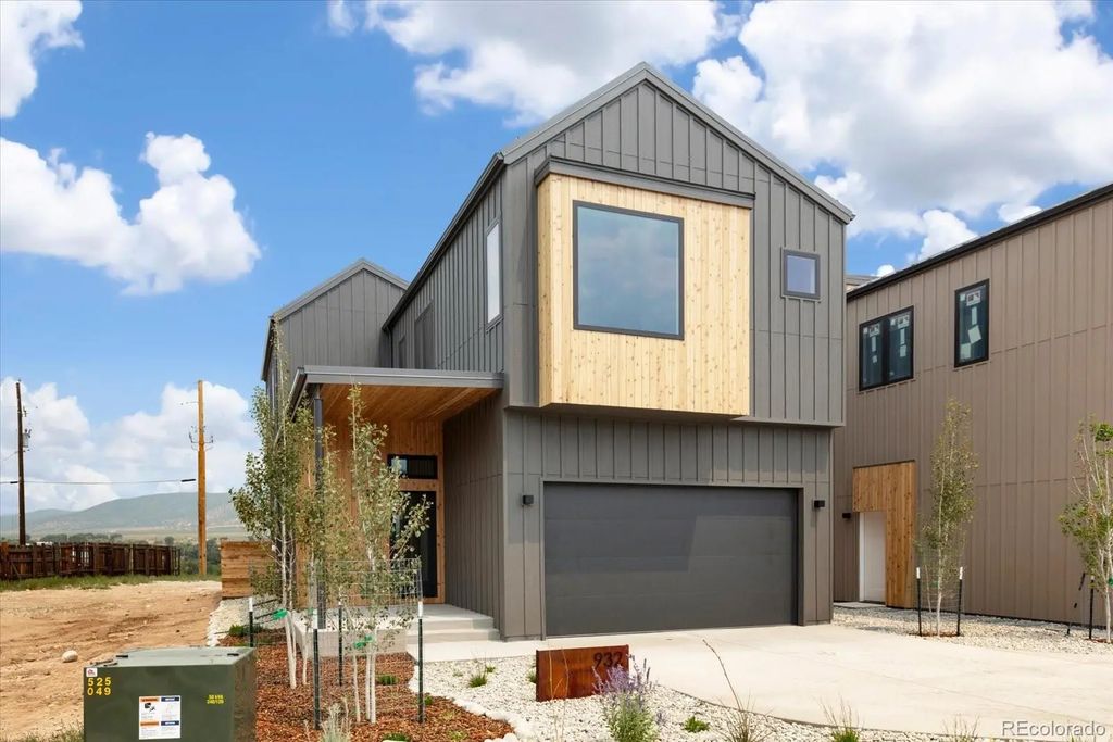 932 Crestone Avenue, Salida