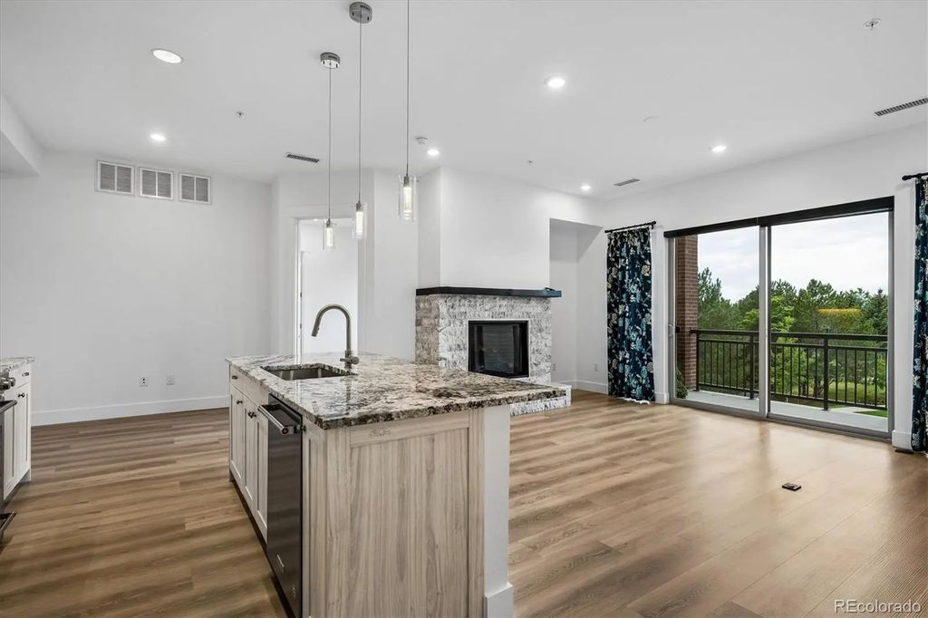 4885 S Monaco Street 207, Denver