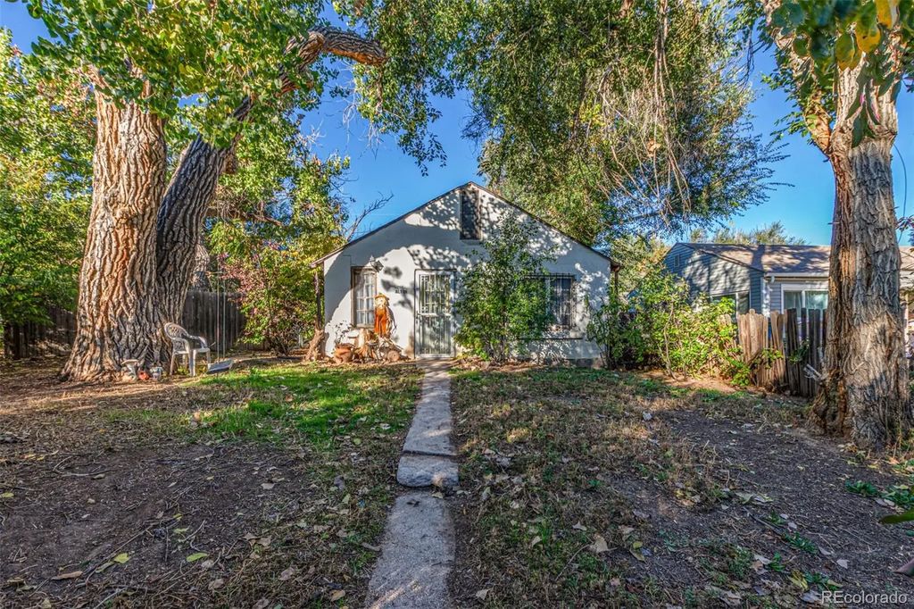 1209 Alton Street, Aurora