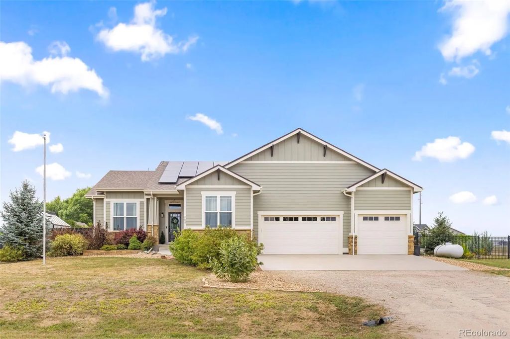 2657 Peregrine Creek Drive, Milliken