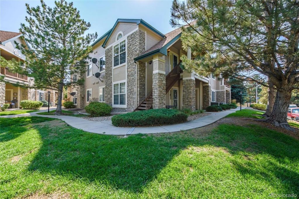4054 S Crystal Circle 203, Aurora