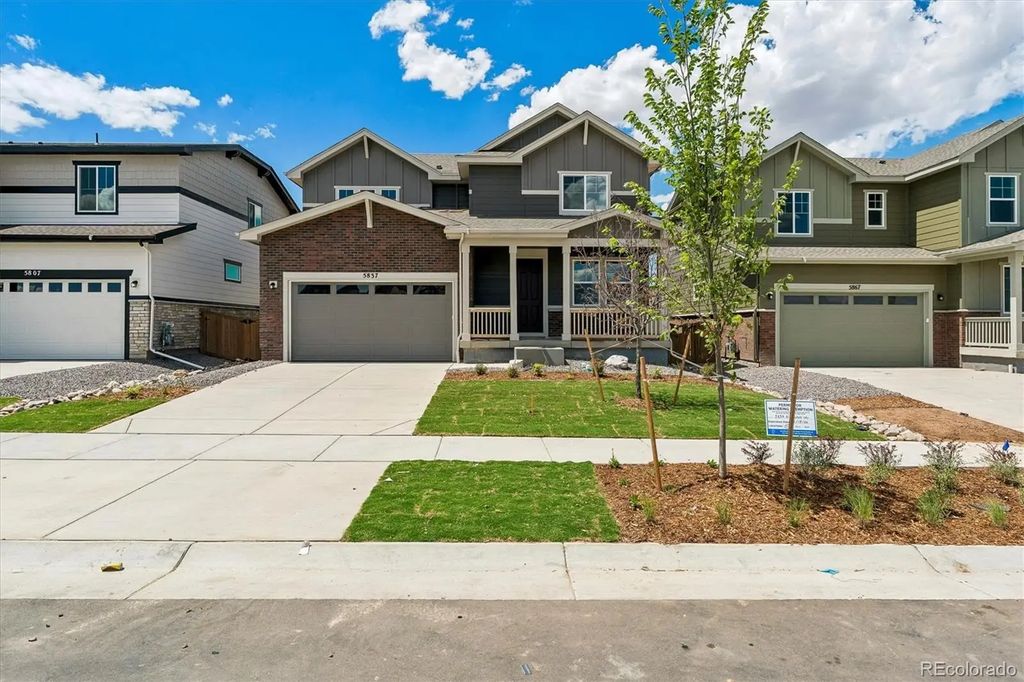 5837 N Ireland Way, Aurora