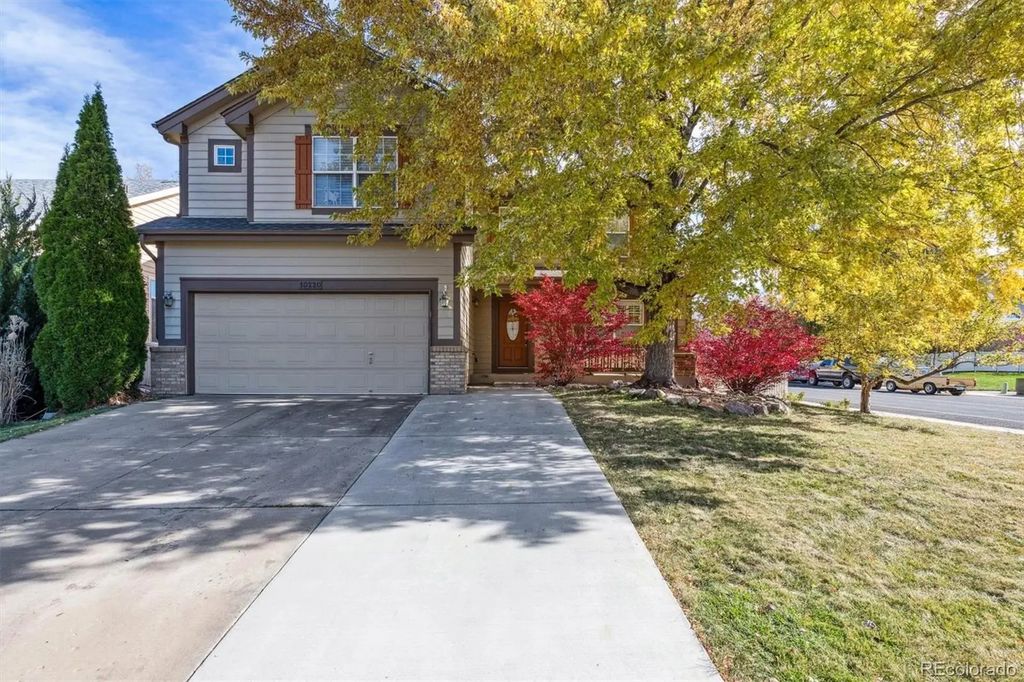 10220 Echo Circle, Longmont
