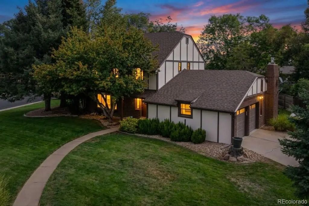 1380 Bellaire Street, Broomfield