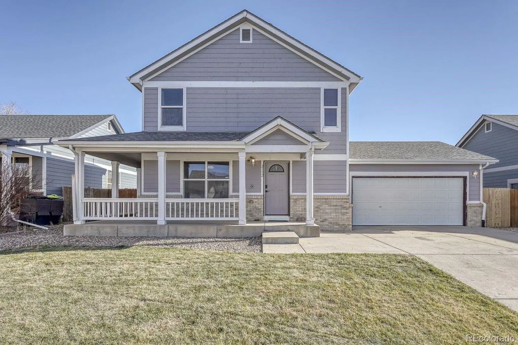 2152 Asoka Street, Strasburg
