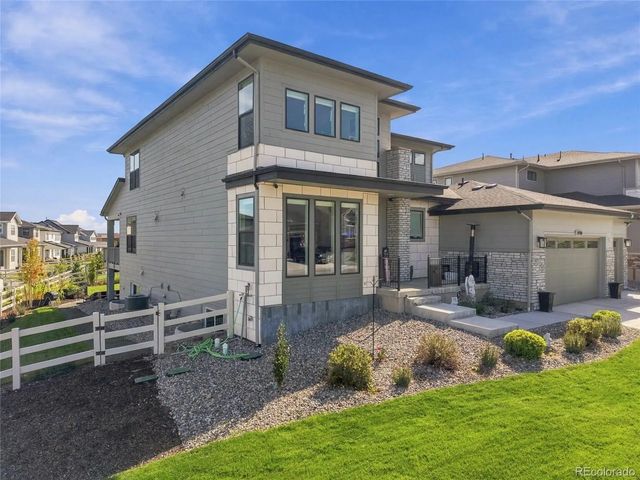5930 La Posada Place, Parker