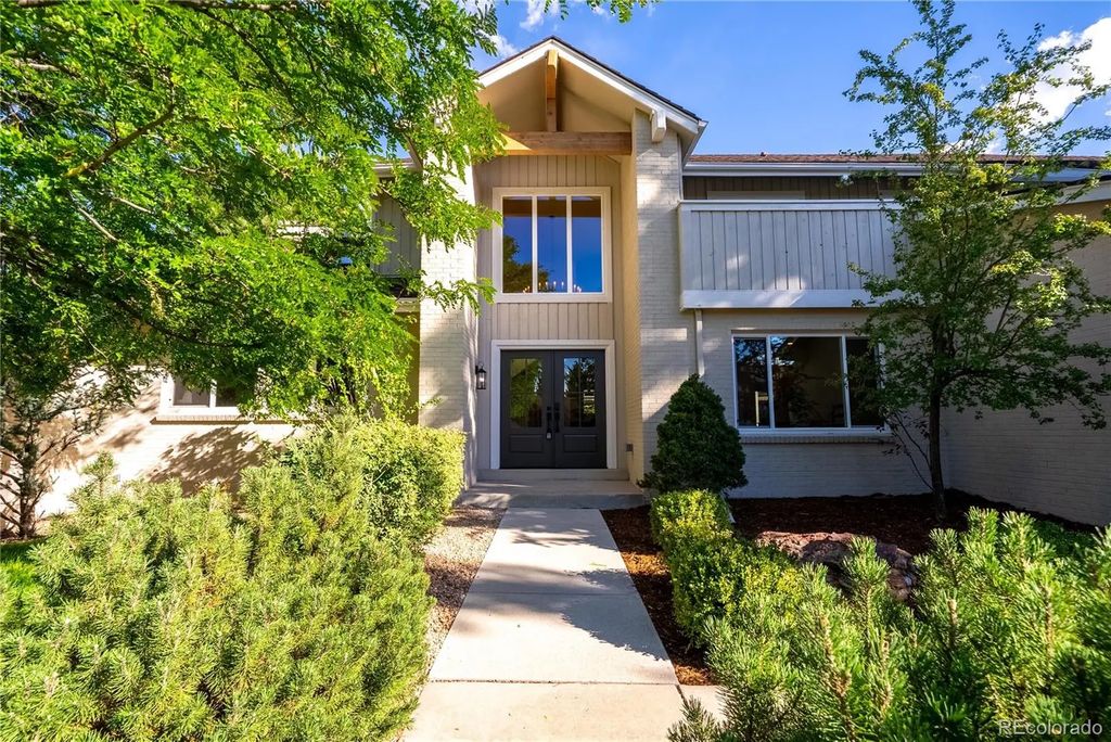 7706 S Madison Circle, Centennial
