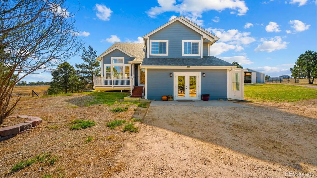 1724 Kiowa Trail, Elizabeth