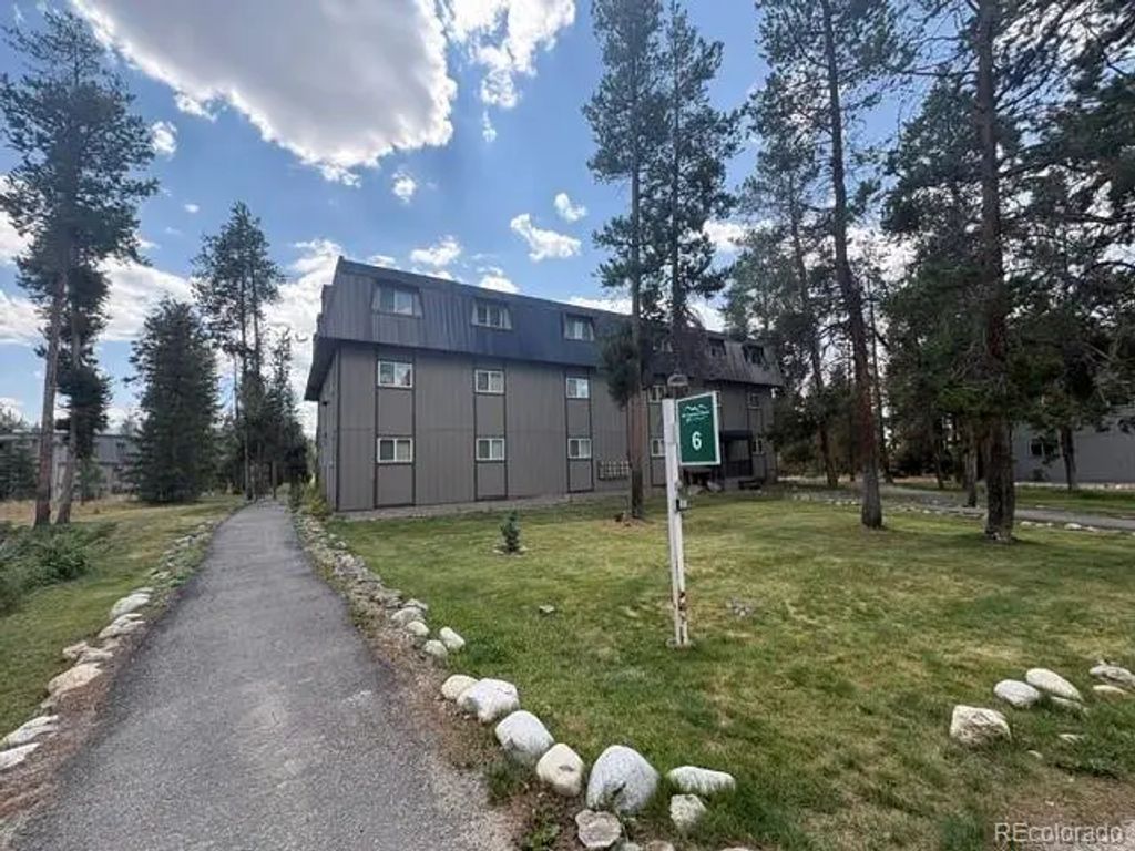471 Hi Country Drive 166, Winter Park