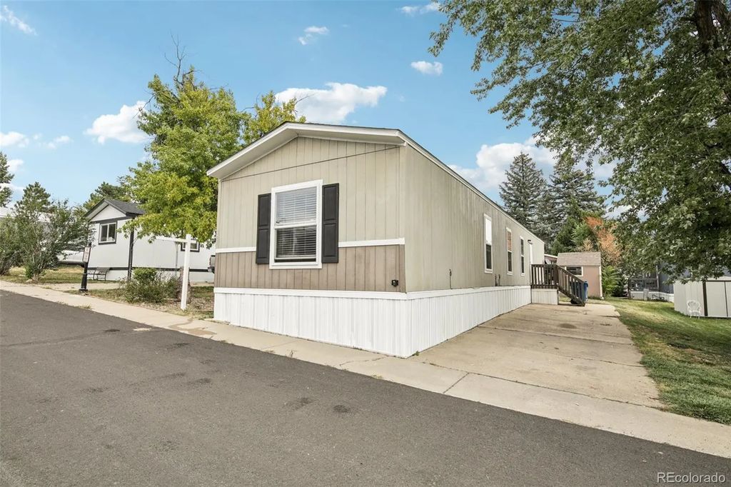 2100 W 100th Avenue, Thornton