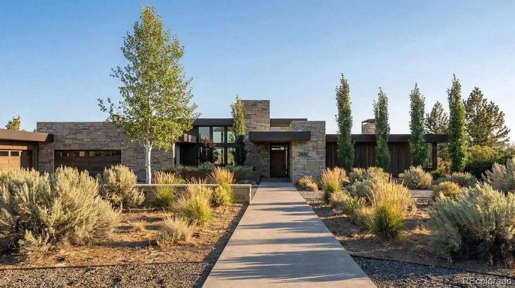 3881 Turret Lane, Sedalia
