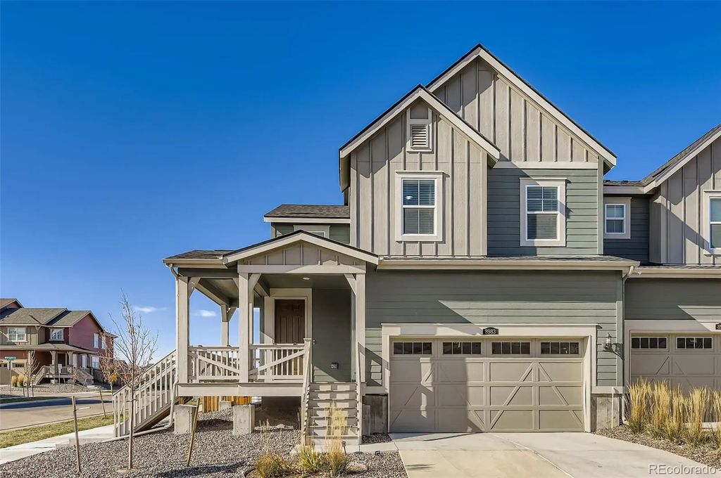 8983 Larose Court, Parker