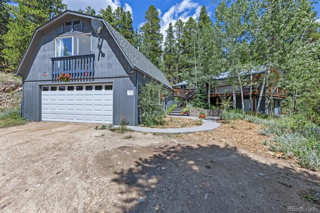 415 Upper Travis Gulch Road, Black Hawk