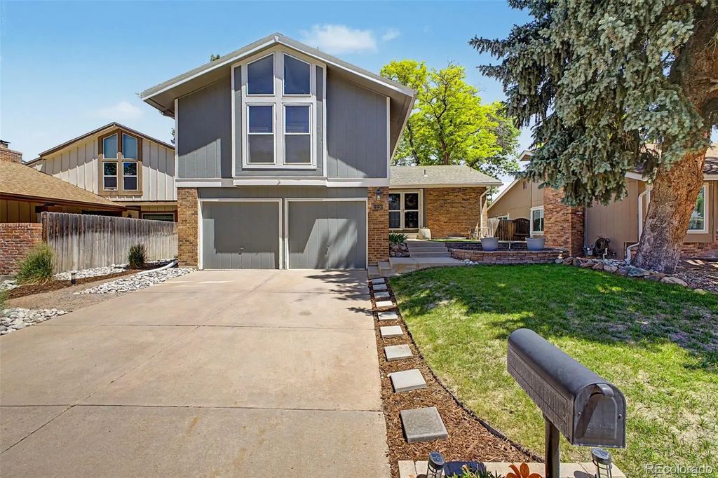 12120 E Amherst Circle, Aurora