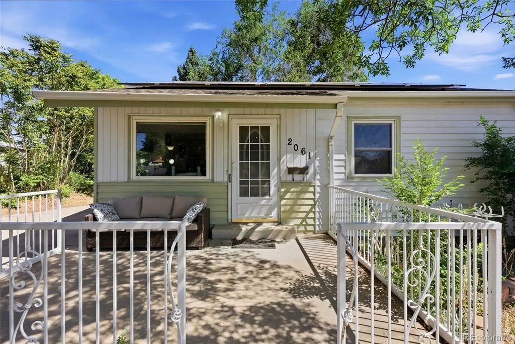 2061 Carrol Court, Thornton