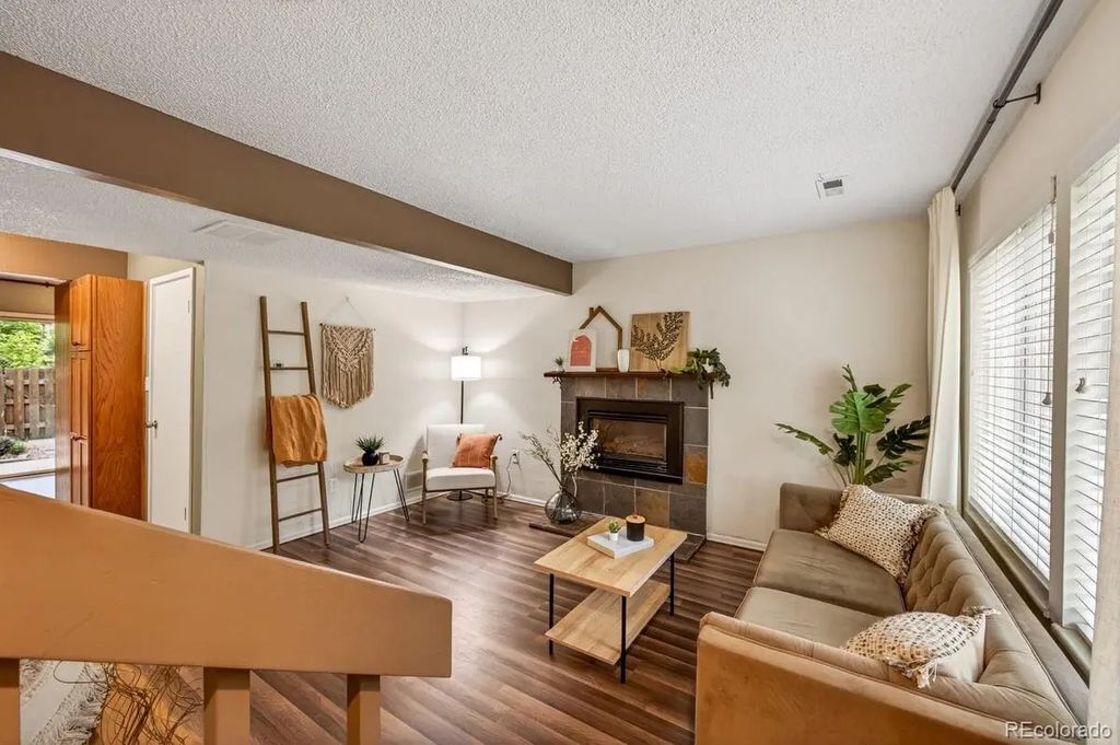 985 W 10th Street C4, Loveland