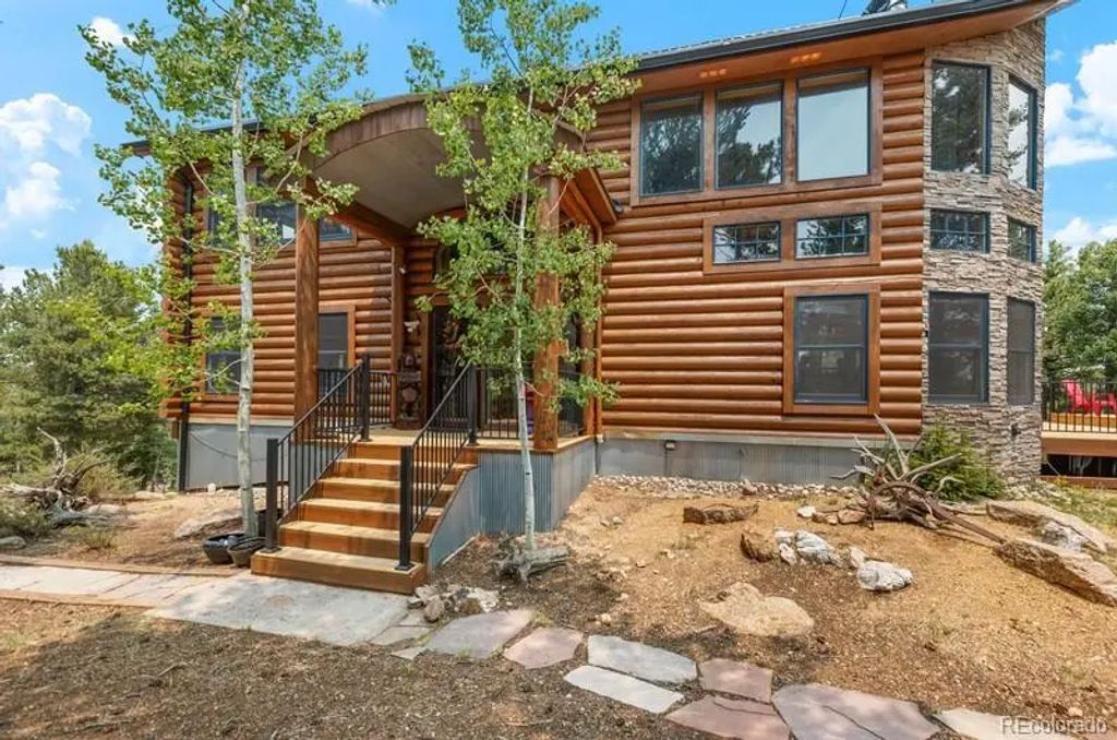 9 Arapahoe Street, Woodland Park
