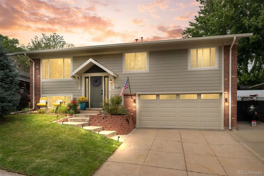 2137 S Xenon Street, Lakewood