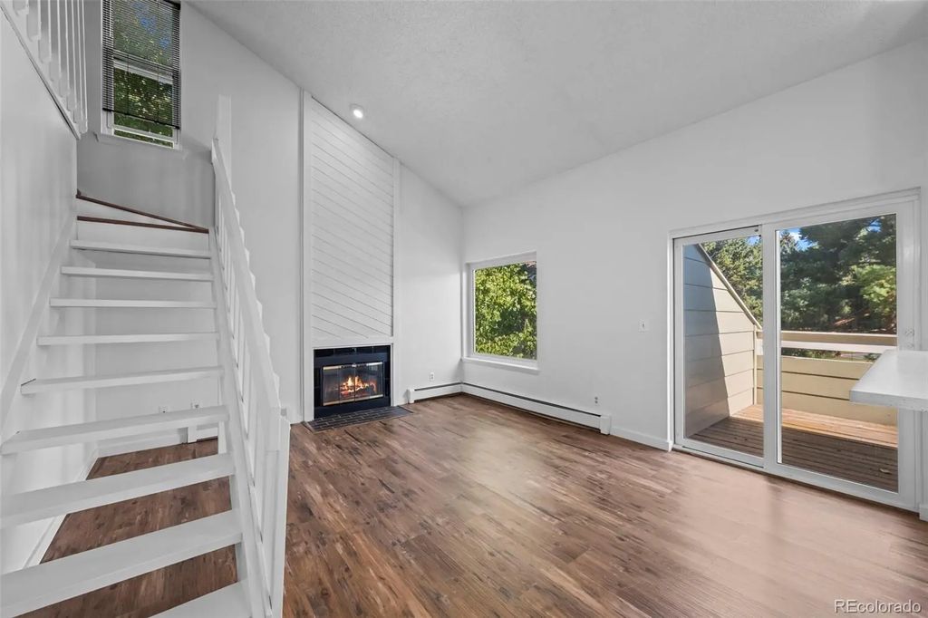 7977 Countryside Drive 107, Niwot