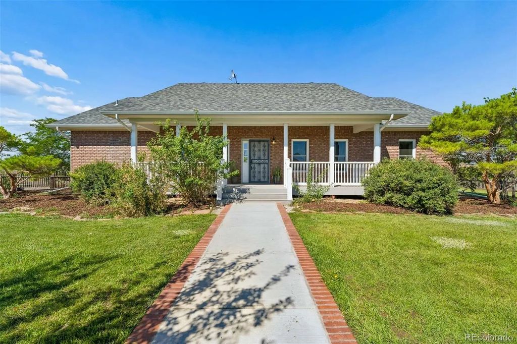 15583 Quivas Street, Broomfield